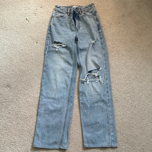 PacSun Light Blue Distressed Straight Leg Jeans - Picture 1 of 2